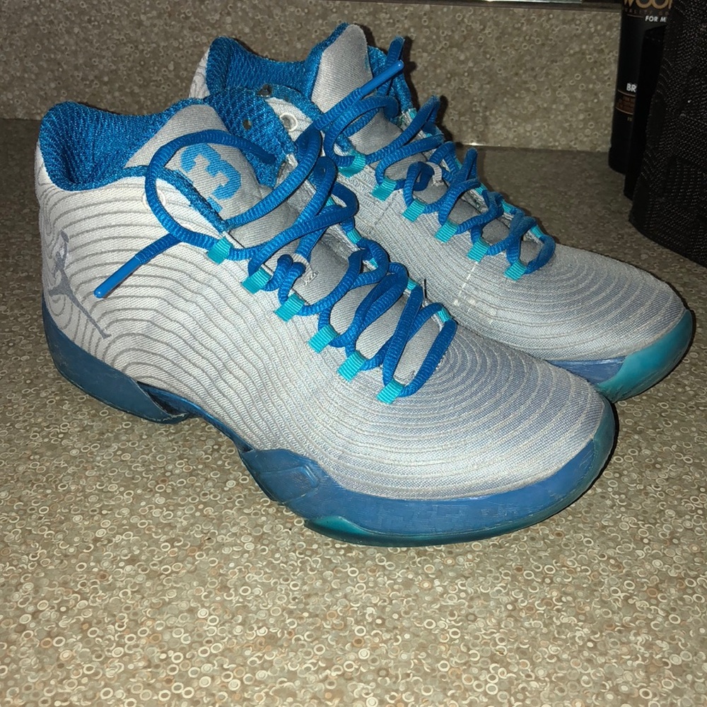 Jordan XX9 “Playoff Pack Home”